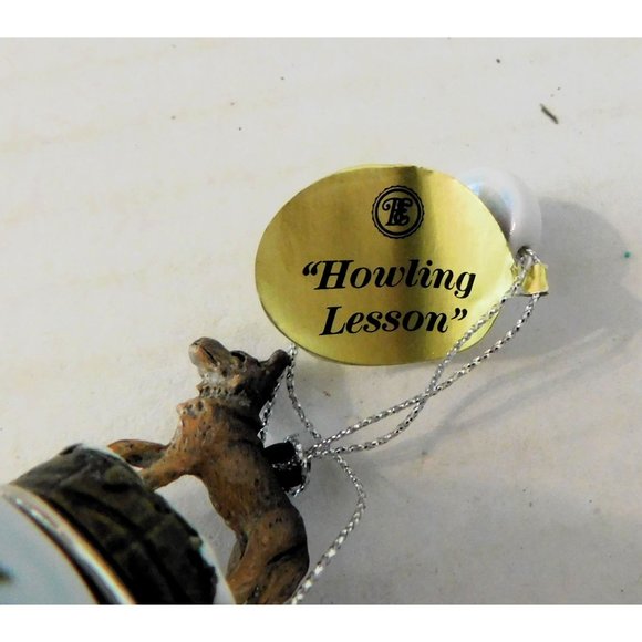 Call of the Wilderness Ornament Howing Lesson by Kevin Daniel 2000 Bradford - Picture 4 of 4